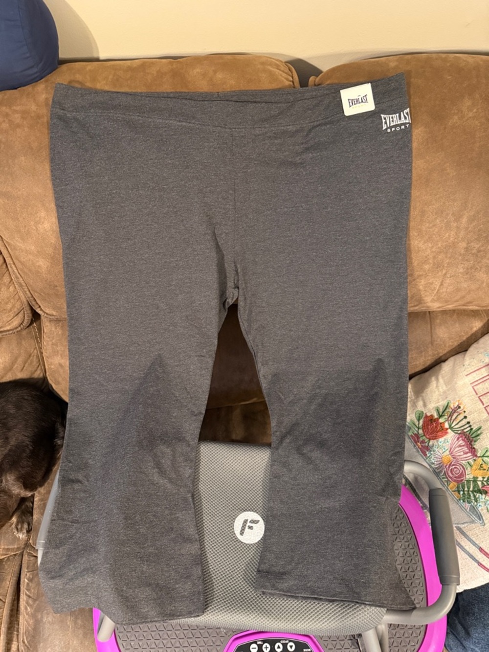 Everlast Kids Dark Gray Capri Athletic Leggings